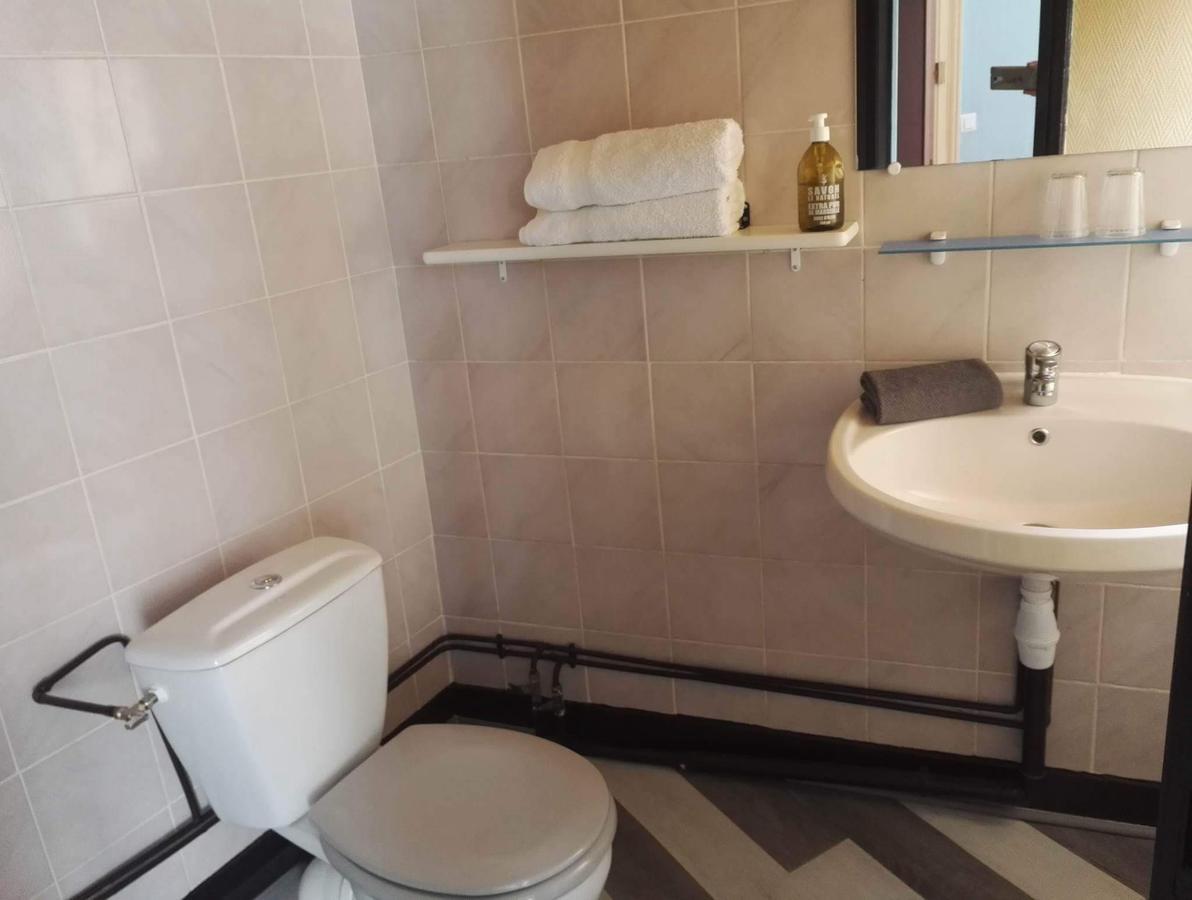 Hotel Du Square Riom Εξωτερικό φωτογραφία