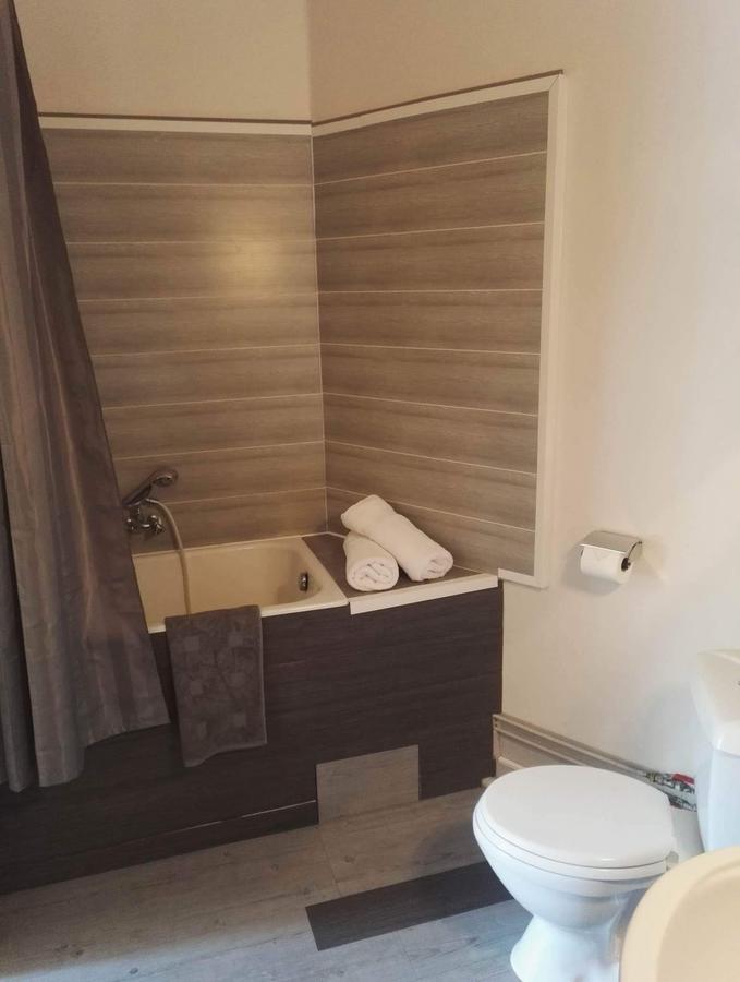 Hotel Du Square Riom Εξωτερικό φωτογραφία