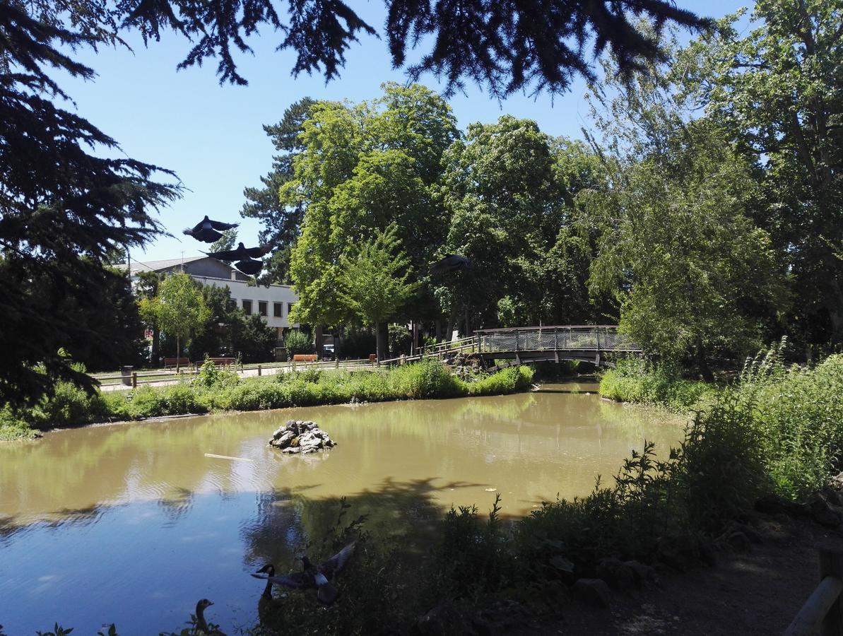 Hotel Du Square Riom Εξωτερικό φωτογραφία
